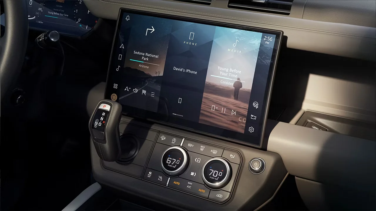 Defender Screen Upgrade: Retrofitting the new 13.1" Display (2020–2025 L663)